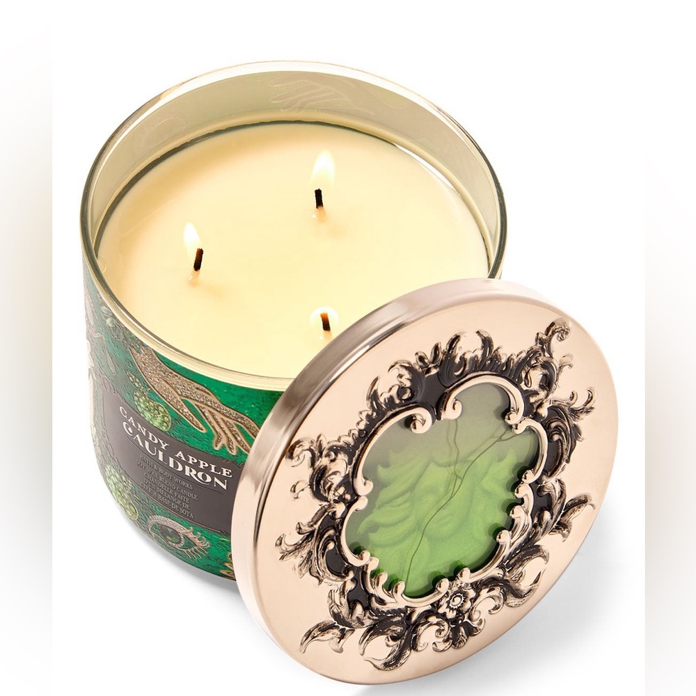 Candy‎ Apple Cauldron 3-Wick Candle | Bath and Body Works